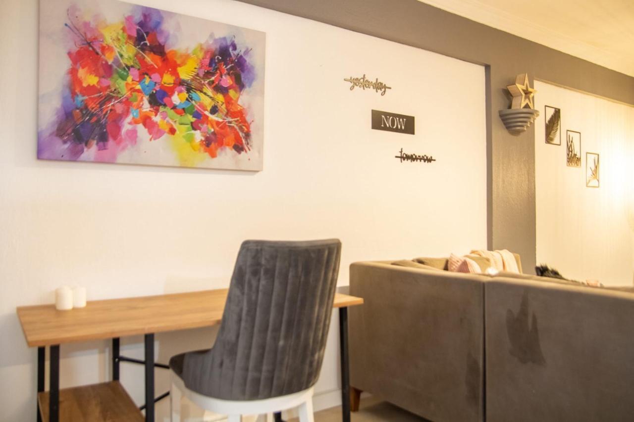 Amazing Flat Near The Coast With A Delightful Shared Terrace Close To Public Transportation In Karsiyaka İzmir Exteriér fotografie