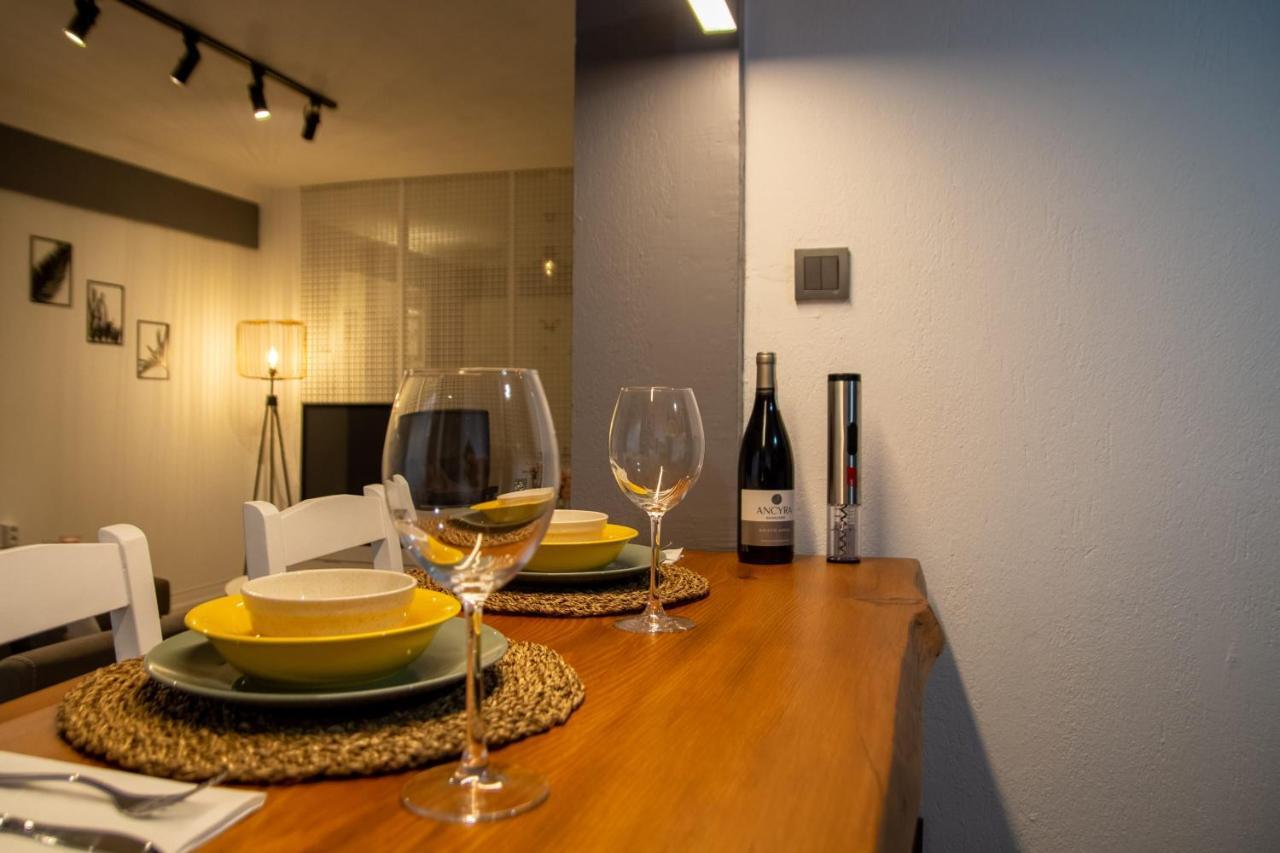 Amazing Flat Near The Coast With A Delightful Shared Terrace Close To Public Transportation In Karsiyaka İzmir Exteriér fotografie